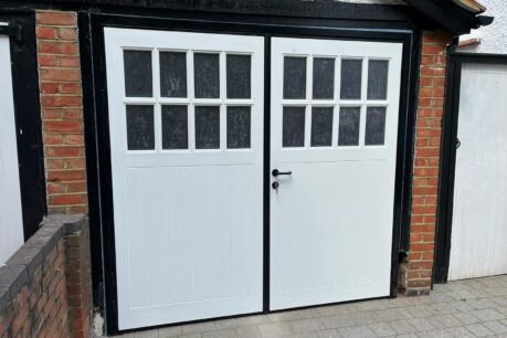 Betchworth GRP side hinged White Woodgrain