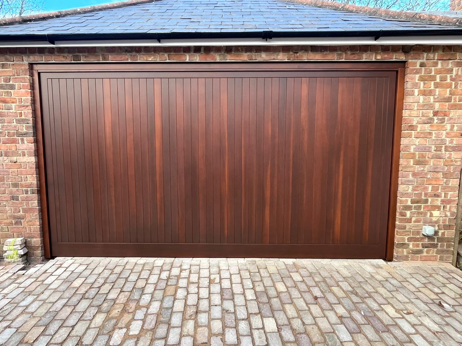 Cedar Door Bakewell Up & over - Teak