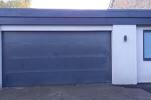 Hormann L-Ribbed Anthracite Grey Sectional door