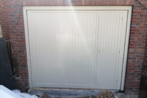 Cedar Door - Bakewell & Wicket Door