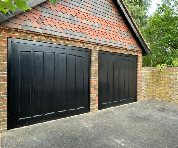 GRP Ashtead Up and Over Single Sized in Ebony Black - Automated