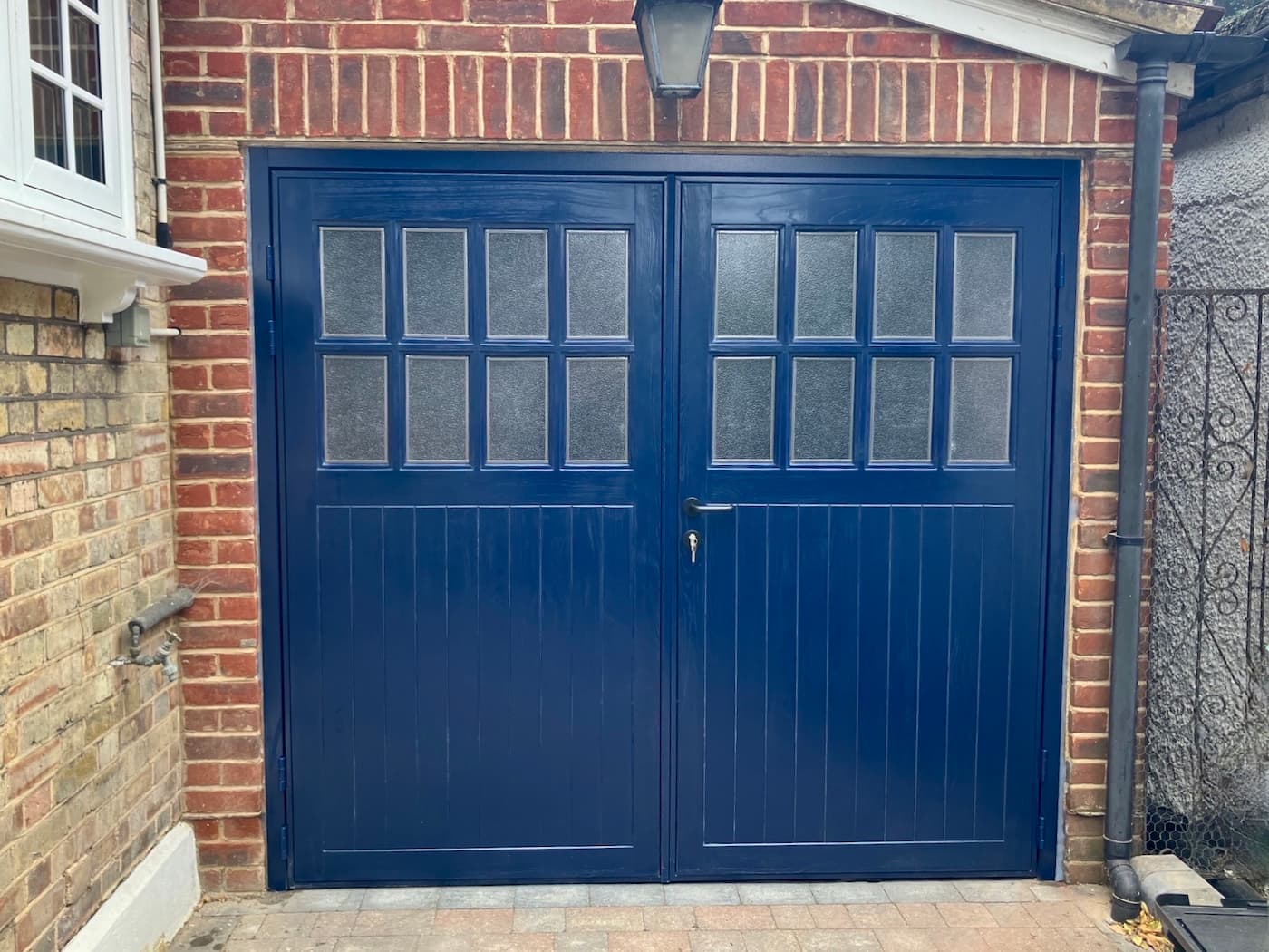 GRP Betchworth Side Hinged in Blue