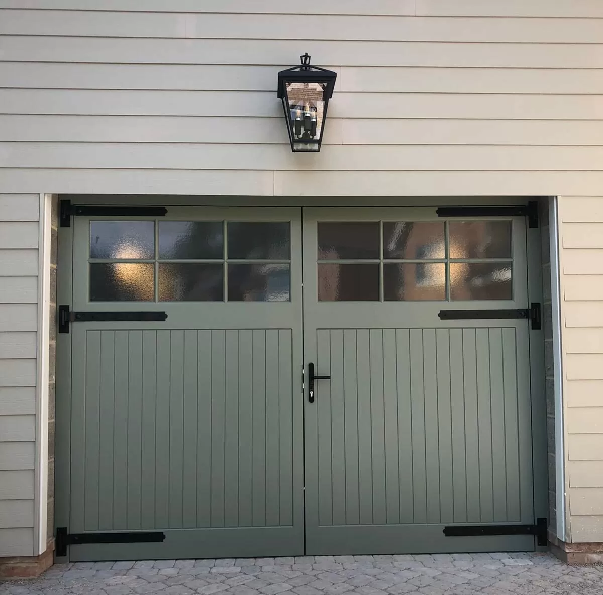 Cedar Door Edale design Cement Grey RAL 7033